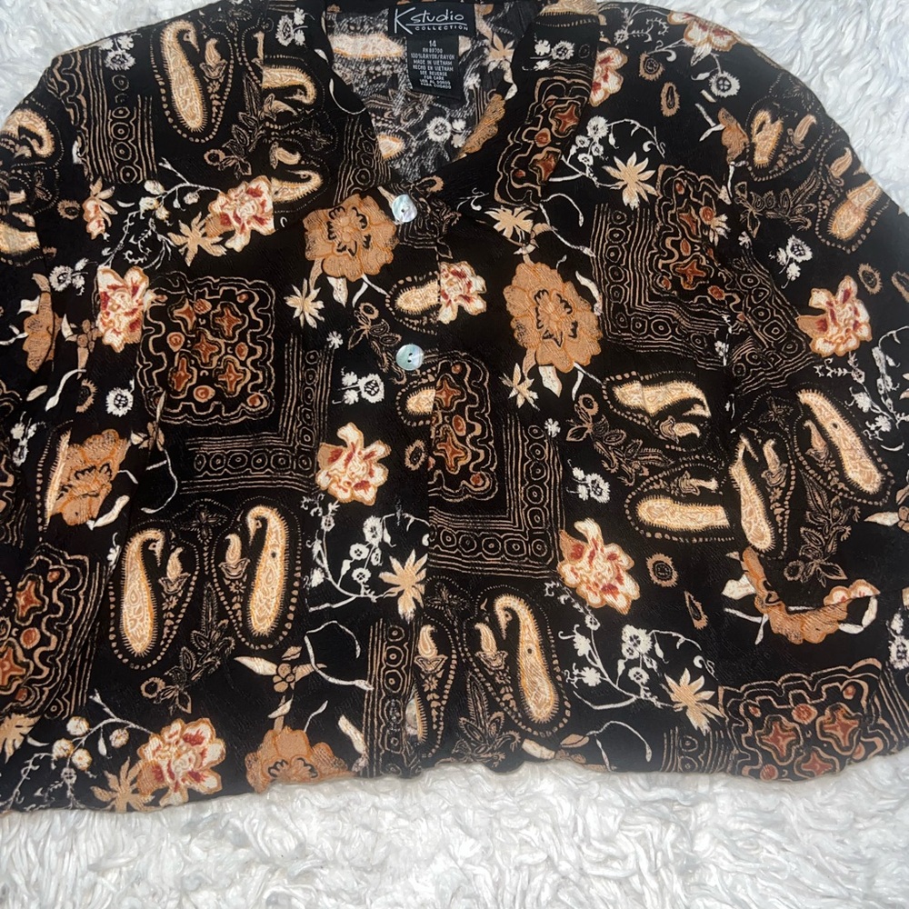 Vintage Women's Black and Brown Paisley Jacket